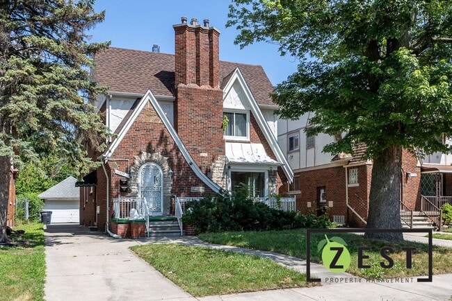 17352 Roselawn St in Detroit, MI - Building Photo - Building Photo