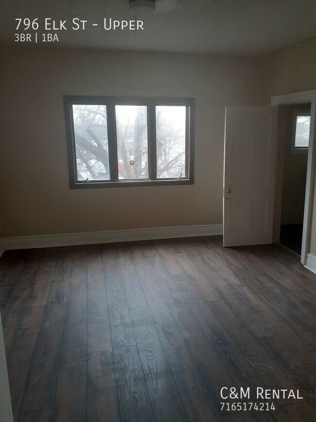 796 Elk St in Buffalo, NY - Building Photo - Building Photo