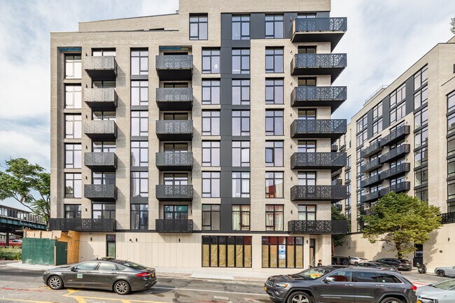 The Northern in Long Island City, NY - Building Photo - Building Photo