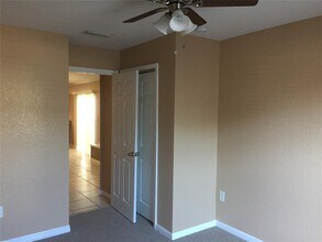 4309 Longshore Dr in Land O Lakes, FL - Building Photo - Building Photo
