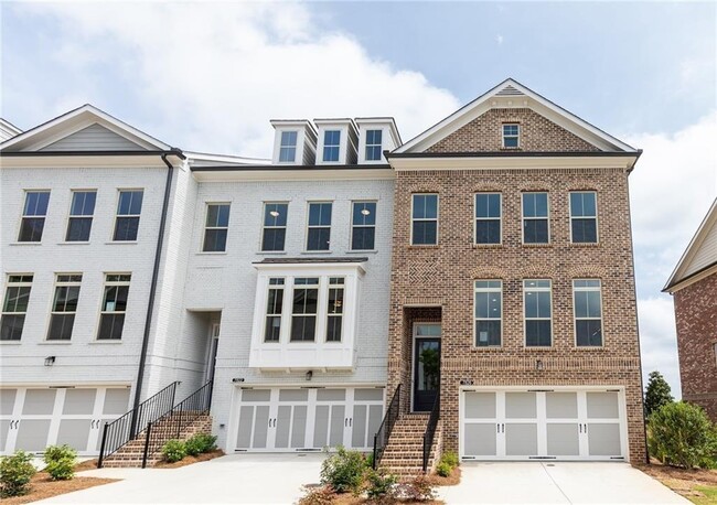 property at 7826 Laurel Crest Dr