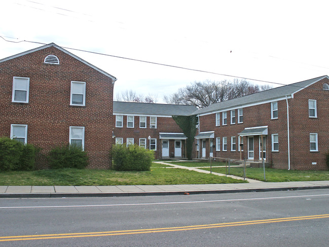 221-243 63rd St NE in Washington, DC - Building Photo - Building Photo