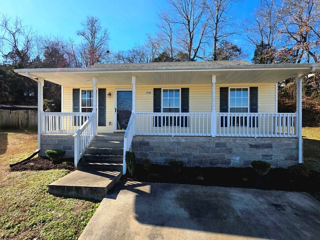 property at 2746 Applemill Ct