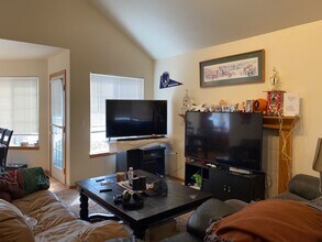 906 Richmond Dr in Fort Collins, CO - Building Photo - Building Photo