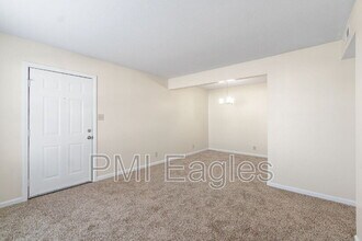 263 White Oak Rd in Clarksville, TN - Building Photo - Building Photo