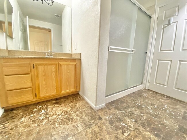 property at 10550 W Alexander Rd