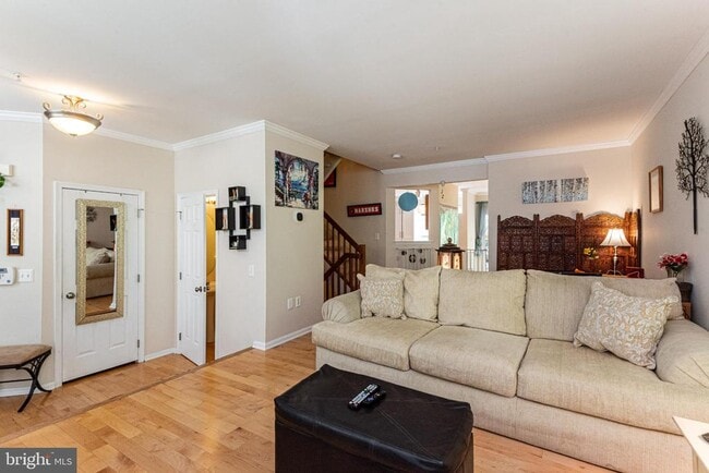 property at 146 Quiet Waters Pl