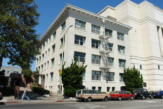 1525 Lakeside Dr in Oakland, CA - Building Photo - Building Photo