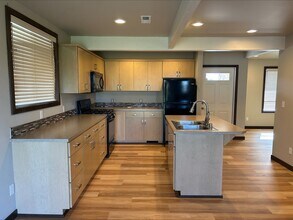 407 E Main St in Everson, WA - Building Photo - Building Photo