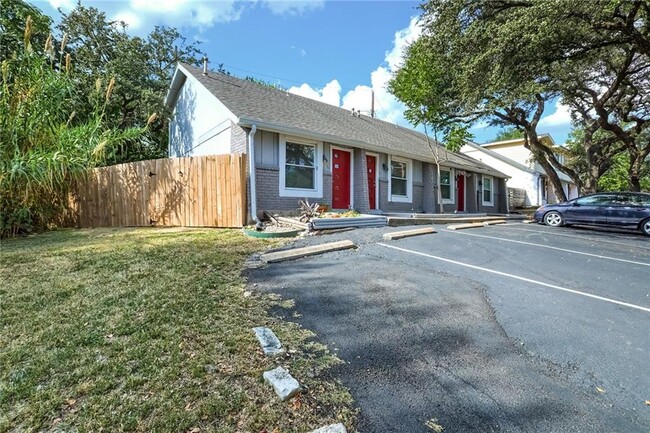 3465 Willowrun Dr in Austin, TX - Building Photo - Building Photo