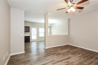 47 Trotter Ct in Newnan, GA - Foto de edificio - Building Photo