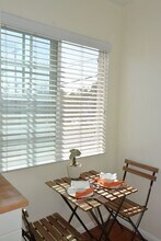 4146-50 Monroe Ave in San Diego, CA - Foto de edificio - Building Photo