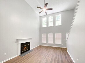 1232 Gates Cir SE in Atlanta, GA - Building Photo - Building Photo