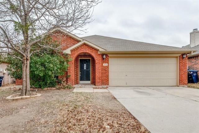 8716 Sumter Way in Fort Worth, TX - Building Photo