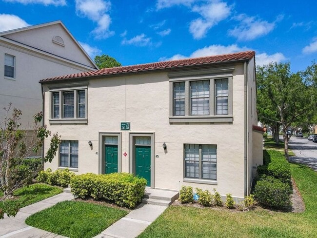 property at 736 Centervale Dr