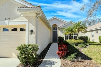 6344 Rookery Cir in Bradenton, FL - Building Photo - Building Photo