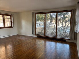 10500 E Traverse Hwy in Traverse City, MI - Building Photo