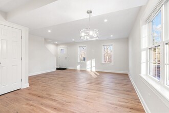 57 Maple Ave in Rutland, MA - Building Photo - Building Photo