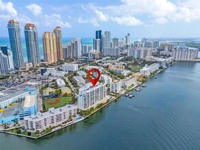 18100 N Bay Rd, Unit 709 in Sunny Isles Beach, FL - Building Photo - Building Photo
