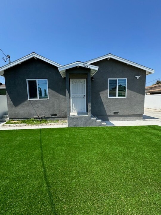 11849 Barnwall St in Norwalk, CA - Building Photo