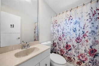 1125 NE 6th St in Hallandale Beach, FL - Building Photo - Building Photo