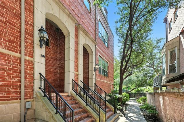 1500 Pecos St in Dallas, TX - Foto de edificio - Building Photo