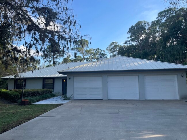property at 12696 Quercus Ln