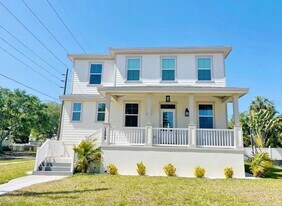 1299 5th St S in St. Petersburg, FL - Building Photo