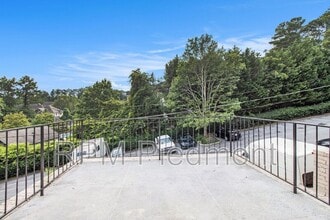 2805 Northeast Expy in Atlanta, GA - Building Photo - Building Photo