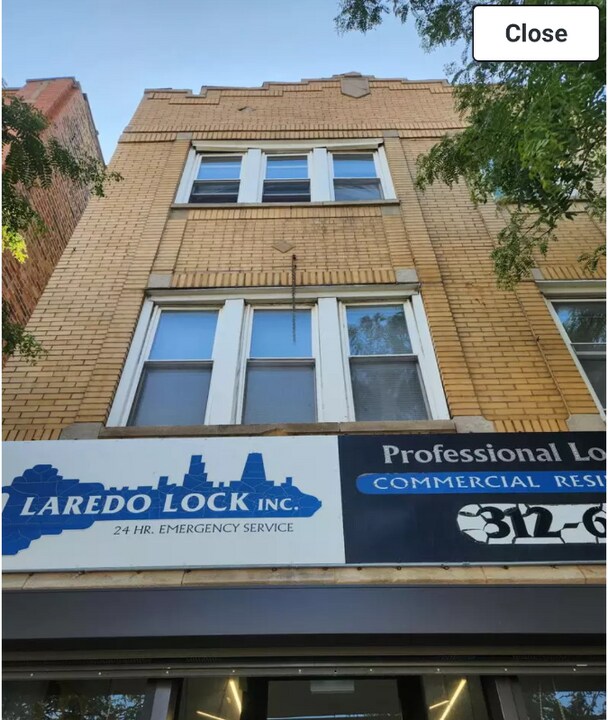 650 N Ashland Ave in Chicago, IL - Foto de edificio