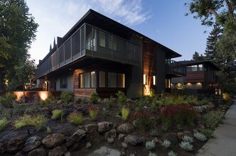 200 Waverley St in Menlo Park, CA - Foto de edificio - Other
