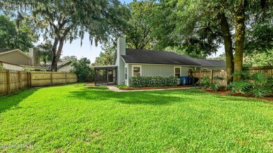 2247 Aspen Ridge Ct in Jacksonville, FL - Building Photo - Building Photo