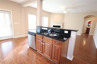 7711 Soaring Eagle Dr in Flowery Branch, GA - Building Photo - Building Photo