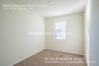 18976 W Monroe St in Buckeye, AZ - Building Photo - Building Photo