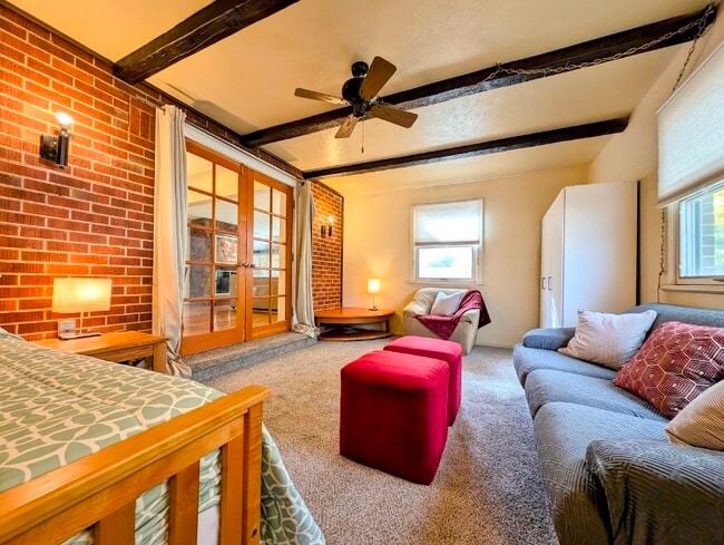 property at 3123 W 55th Ave