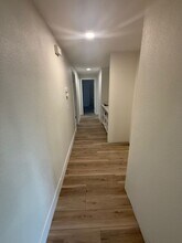 1272 Descanso St in San Luis Obispo, CA - Building Photo - Building Photo