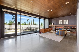 918 at Eastchester in Bakersfield, CA - Building Photo