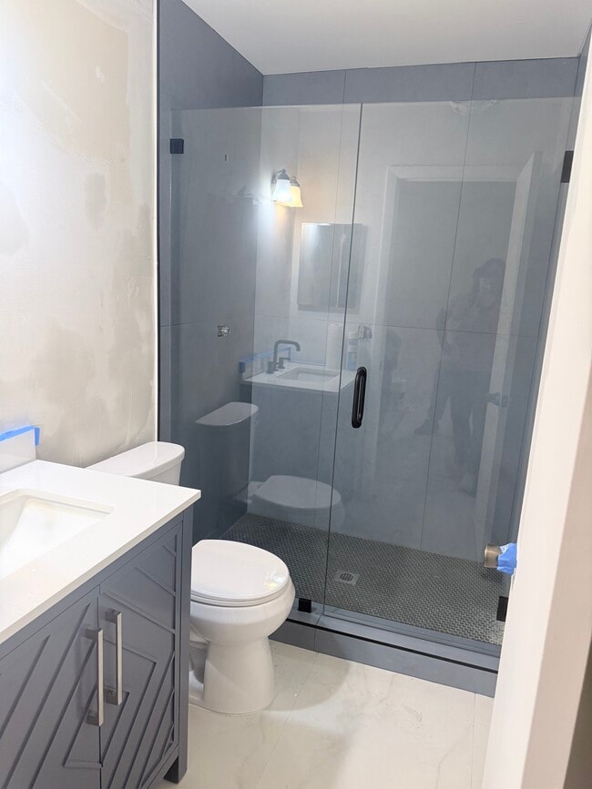 22124 Palms Way, Unit 205 in Boca Raton, FL - Building Photo - Building Photo