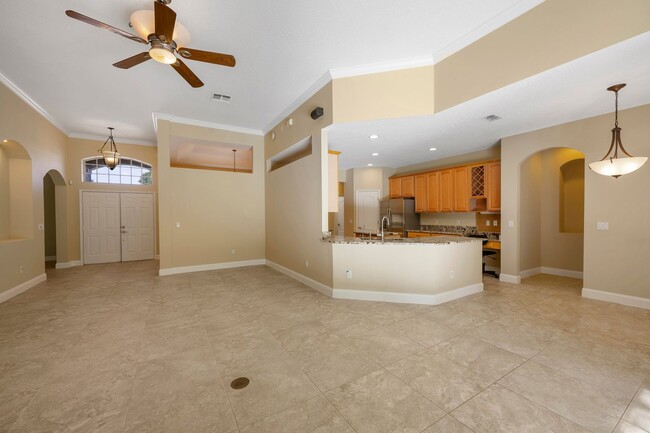 5765 Oak Lake Trail in Oviedo, FL - Building Photo - Building Photo