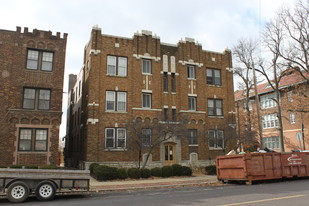 West Forest View Apartments