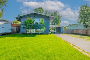 4801 Canterbury Way in Anchorage, AK - Building Photo