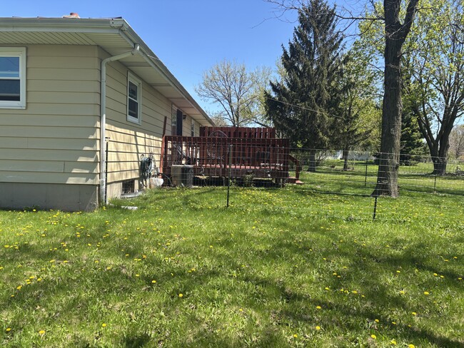 2337 Montana Ave, Unit 2337 in Sun Prairie, WI - Building Photo - Building Photo