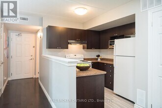 1479-1479 Maple Ave in Milton, ON - Building Photo - Building Photo