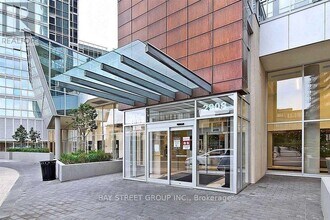 2908-2908 Hwy 7 in Vaughan, ON - Building Photo - Building Photo