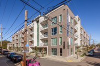 The Saxony in New Orleans, LA - Foto de edificio - Building Photo