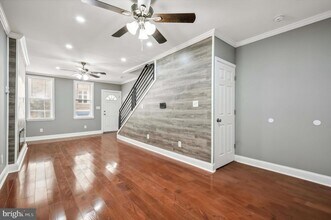 2033 N Mascher St in Philadelphia, PA - Building Photo - Building Photo