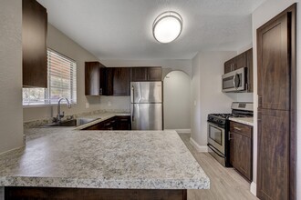 Artisan Apartments in Las Vegas, NV - Building Photo - Building Photo