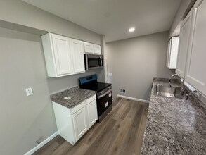 3000 Wilkie Rd in Louisville, KY - Building Photo - Building Photo