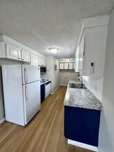 1001 Olympic Ave in Medford, OR - Building Photo - Building Photo