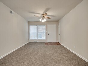 3717 NW 59th St in Oklahoma City, OK - Building Photo - Building Photo